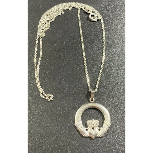 14k Ireland Claddagh Heart Hands Pendant White Gold Chain Link Necklace 17.5in - Picture 6 of 8